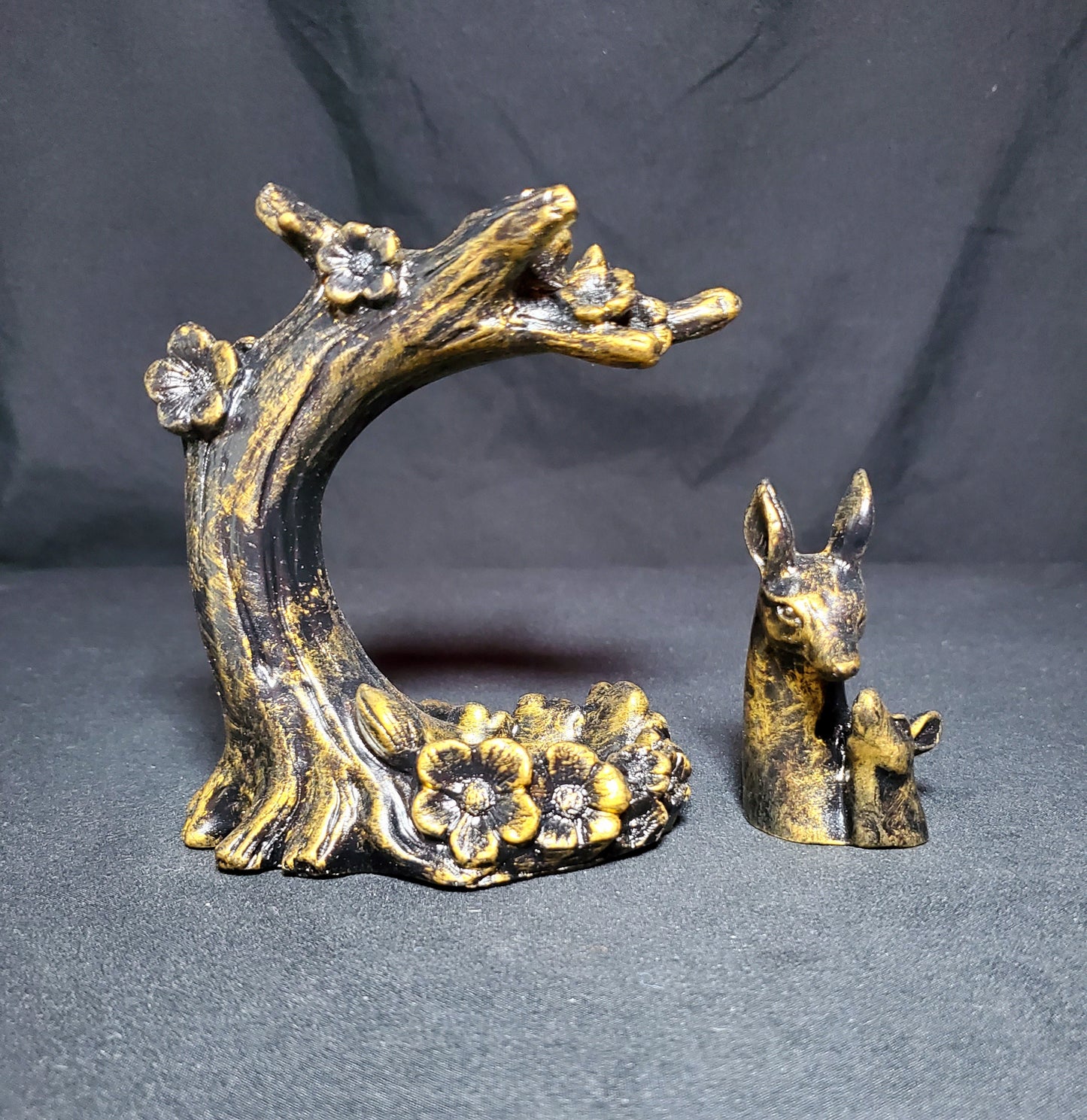 Deer & Tree Sphere Holder
