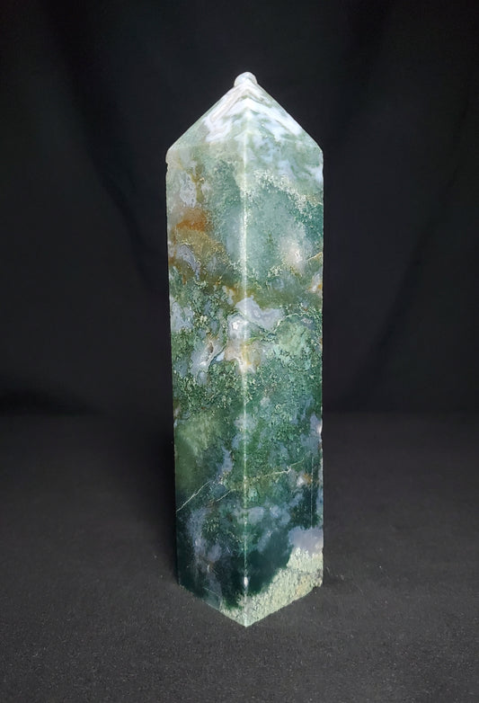 Druzy Moss Agate Tower