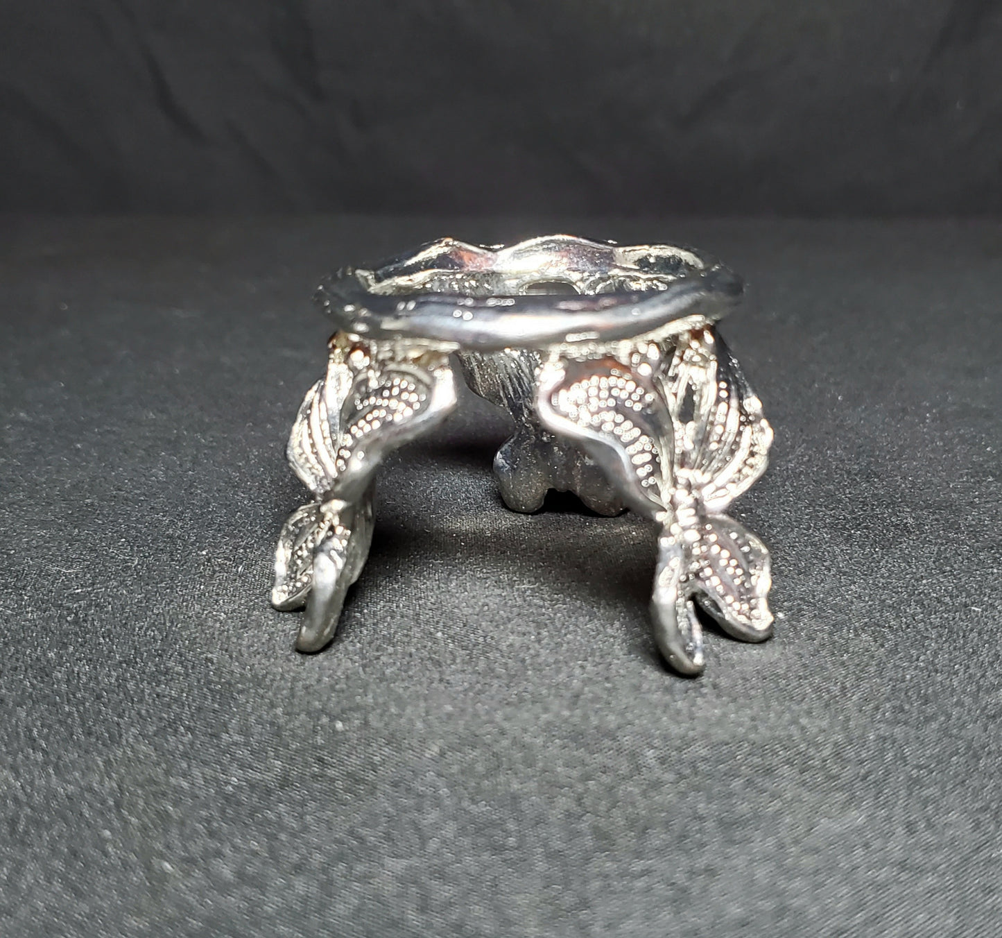 Silver Butterfly Sphere Holder
