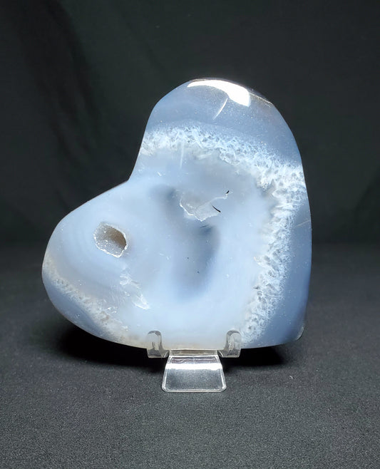 Druzy Agate Heart Carving