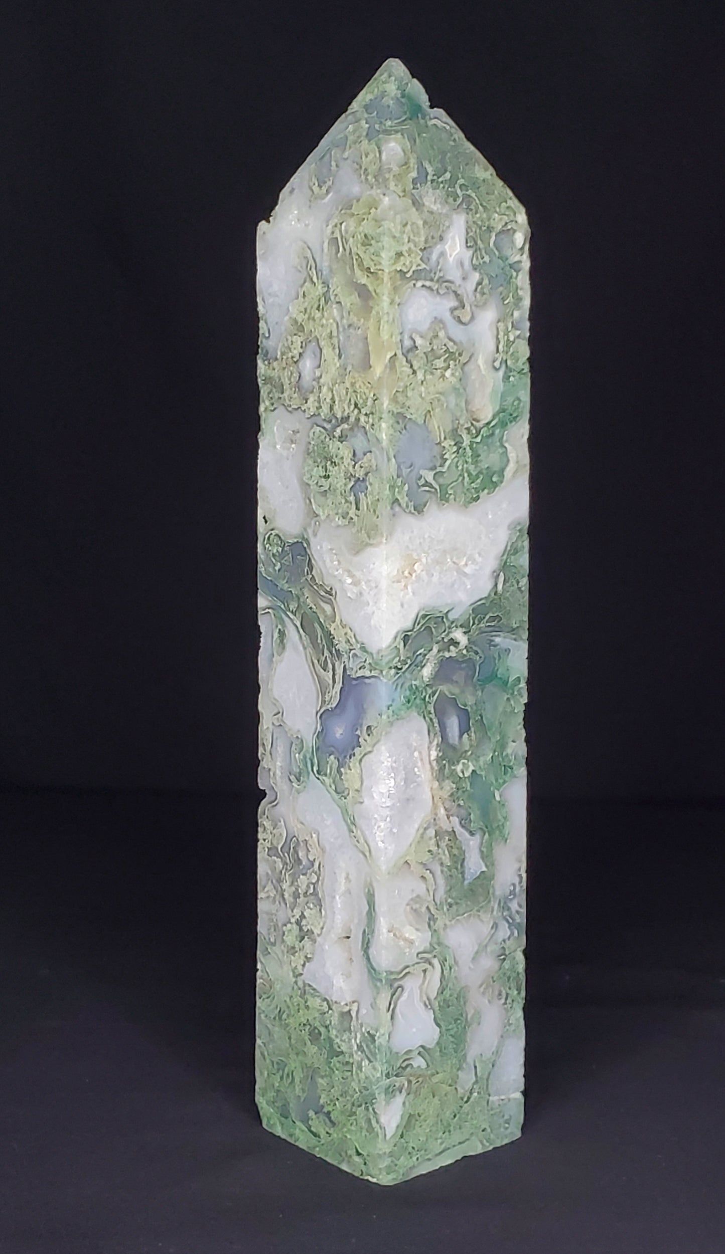 Druzy Moss Agate Tower
