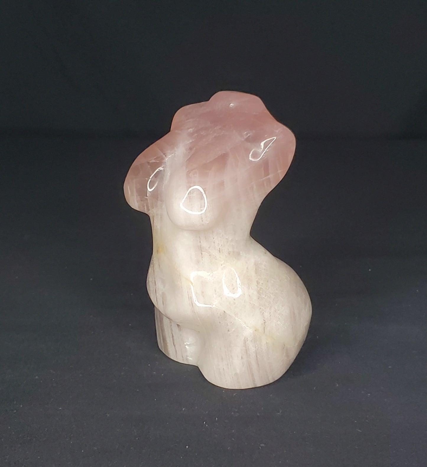 Rose Quartz Lady Body Carving