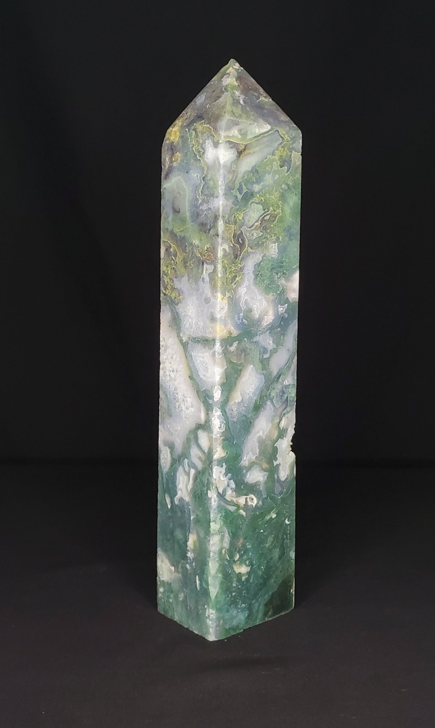 Druzy Moss Agate Tower