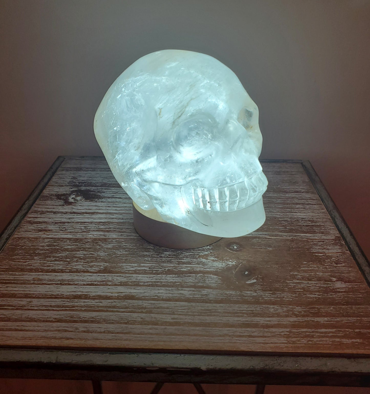 Small Round Wood Base (White LED)