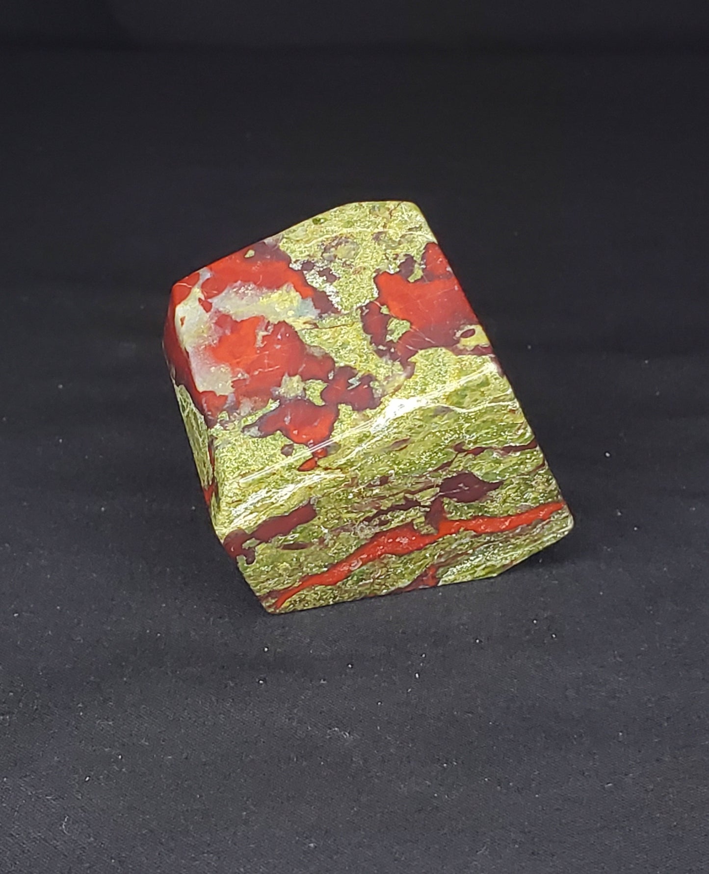Dragon Bloodstone Cube