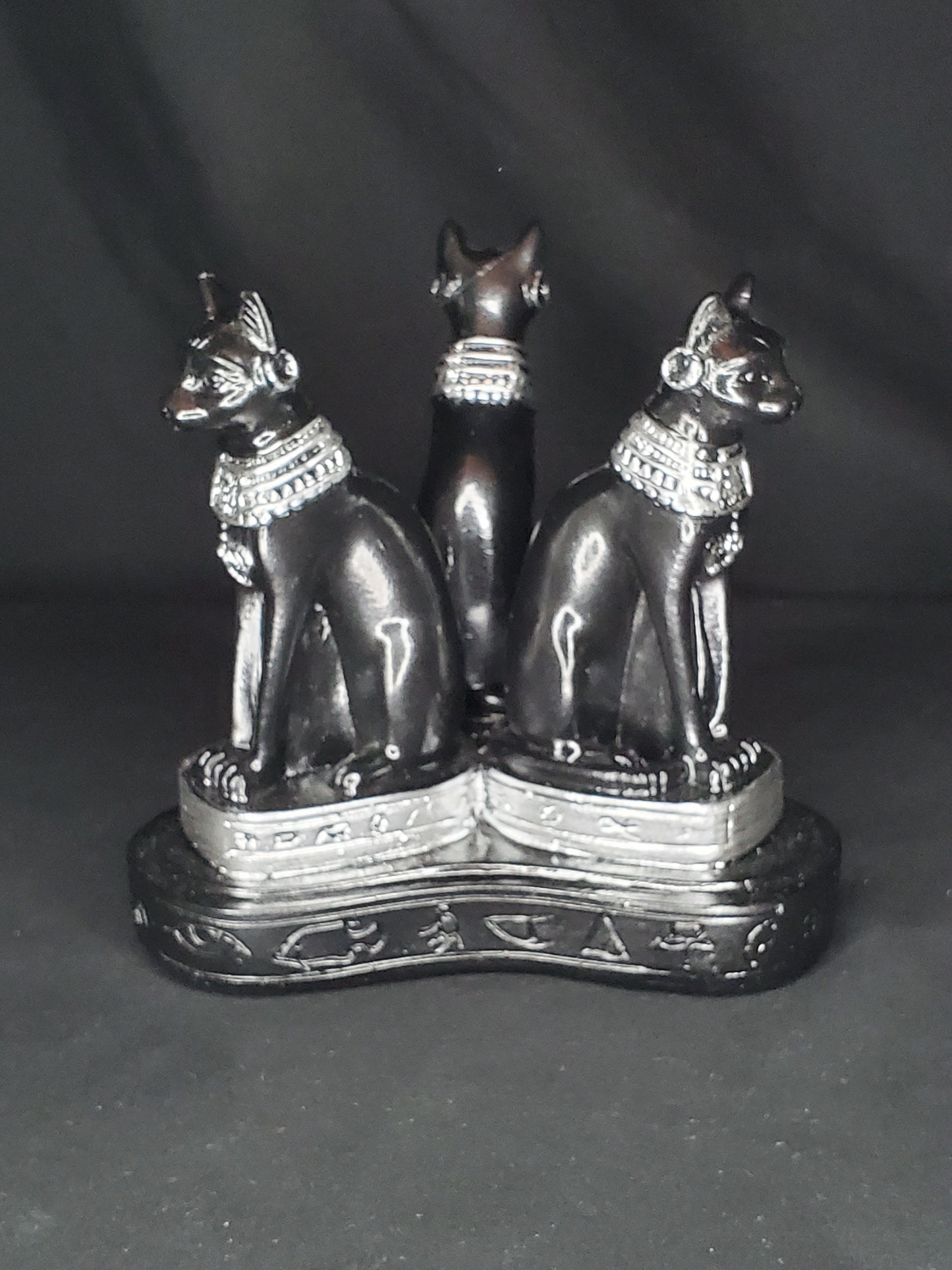 3-Cat Sphere Holder