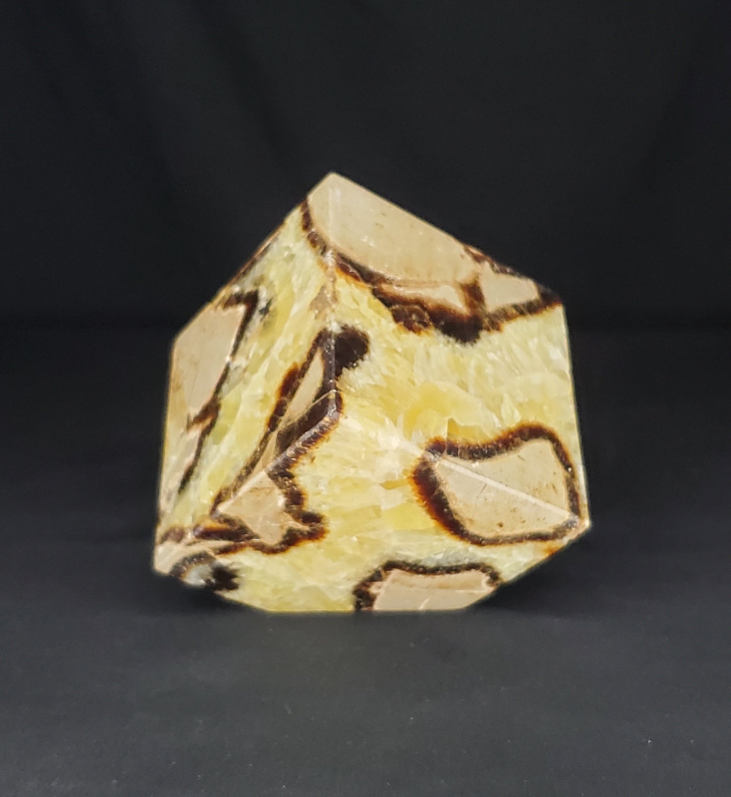 Septarian Cube