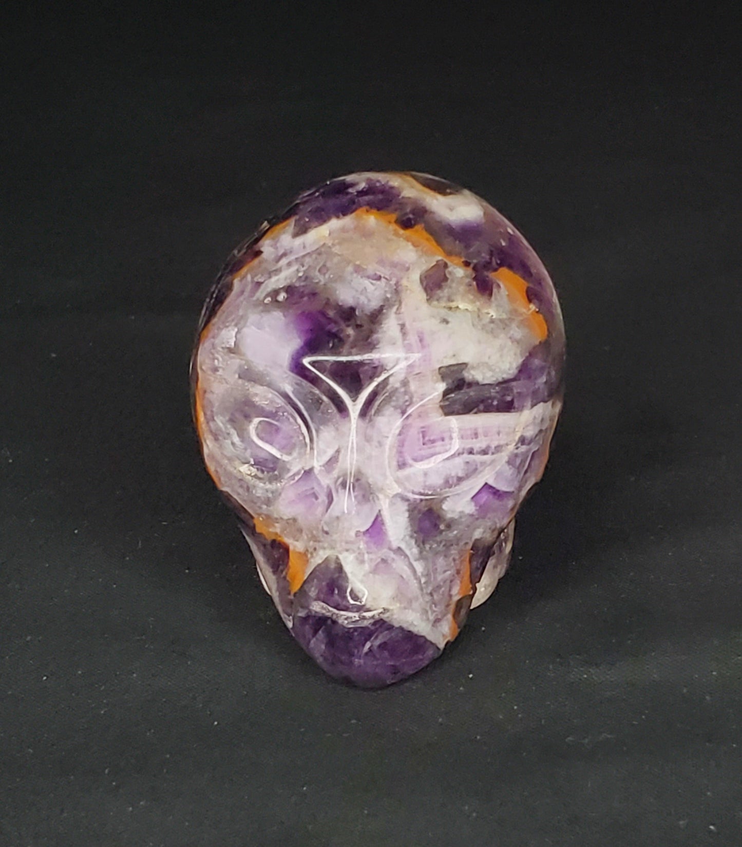 Dream Amethyst Alien Carving
