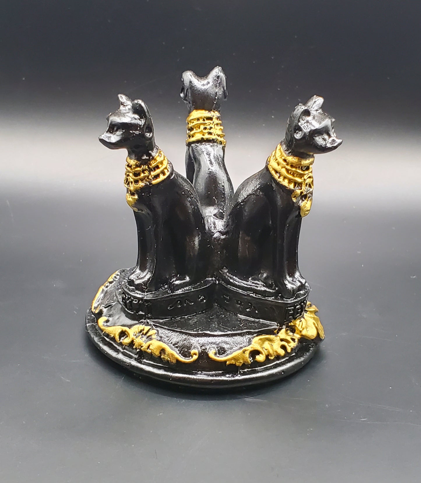 3-Cat Sphere Holder