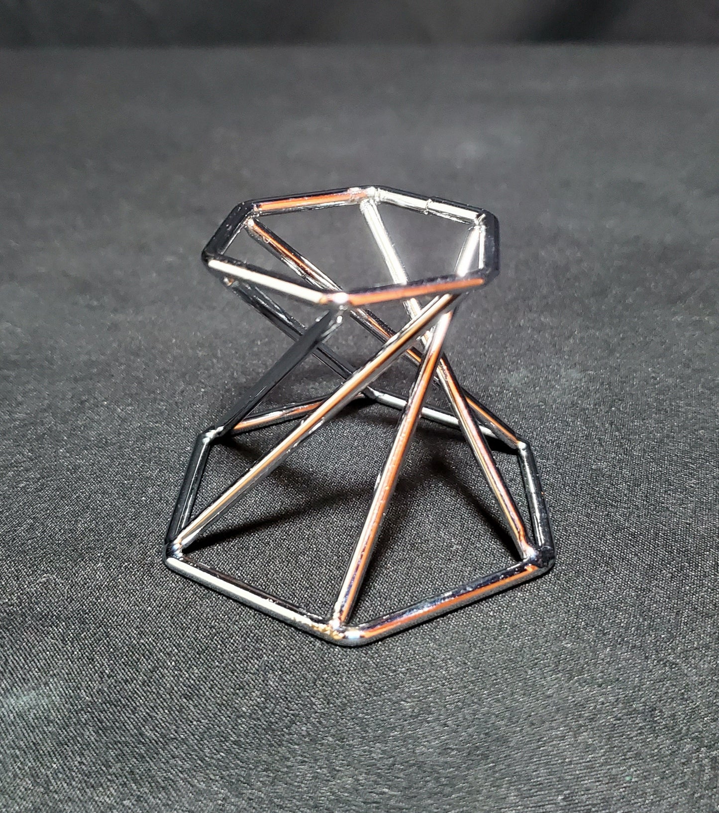 Metal Spiral Sphere Holder