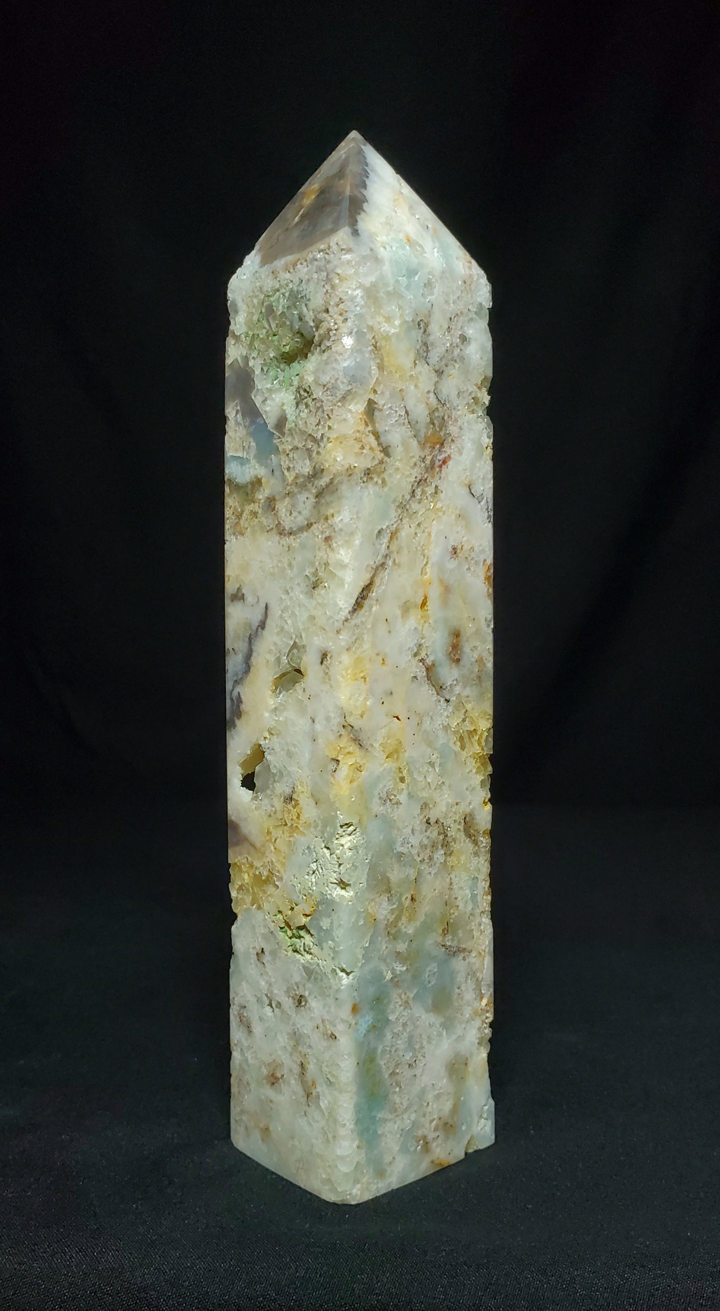Druzy Caribbean Calcite Tower