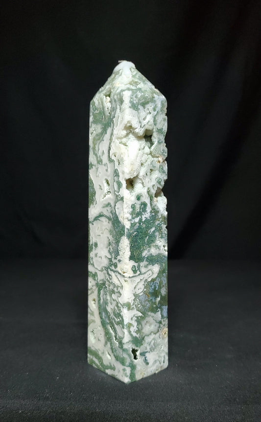 Druzy Moss Agate Tower