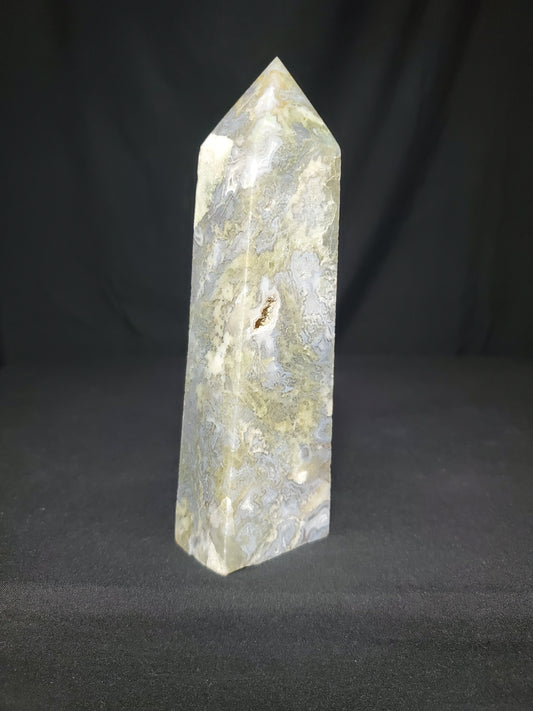 Druzy Moss Agate Tower