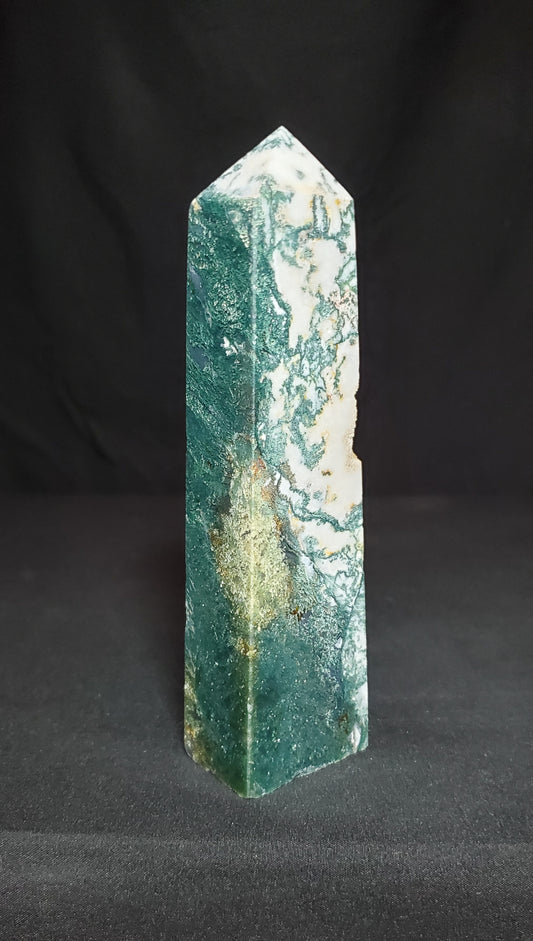 Druzy Moss Agate Tower