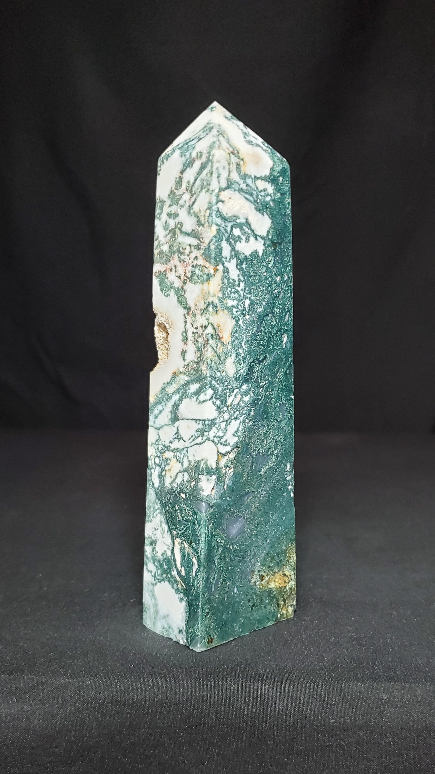 Druzy Moss Agate Tower