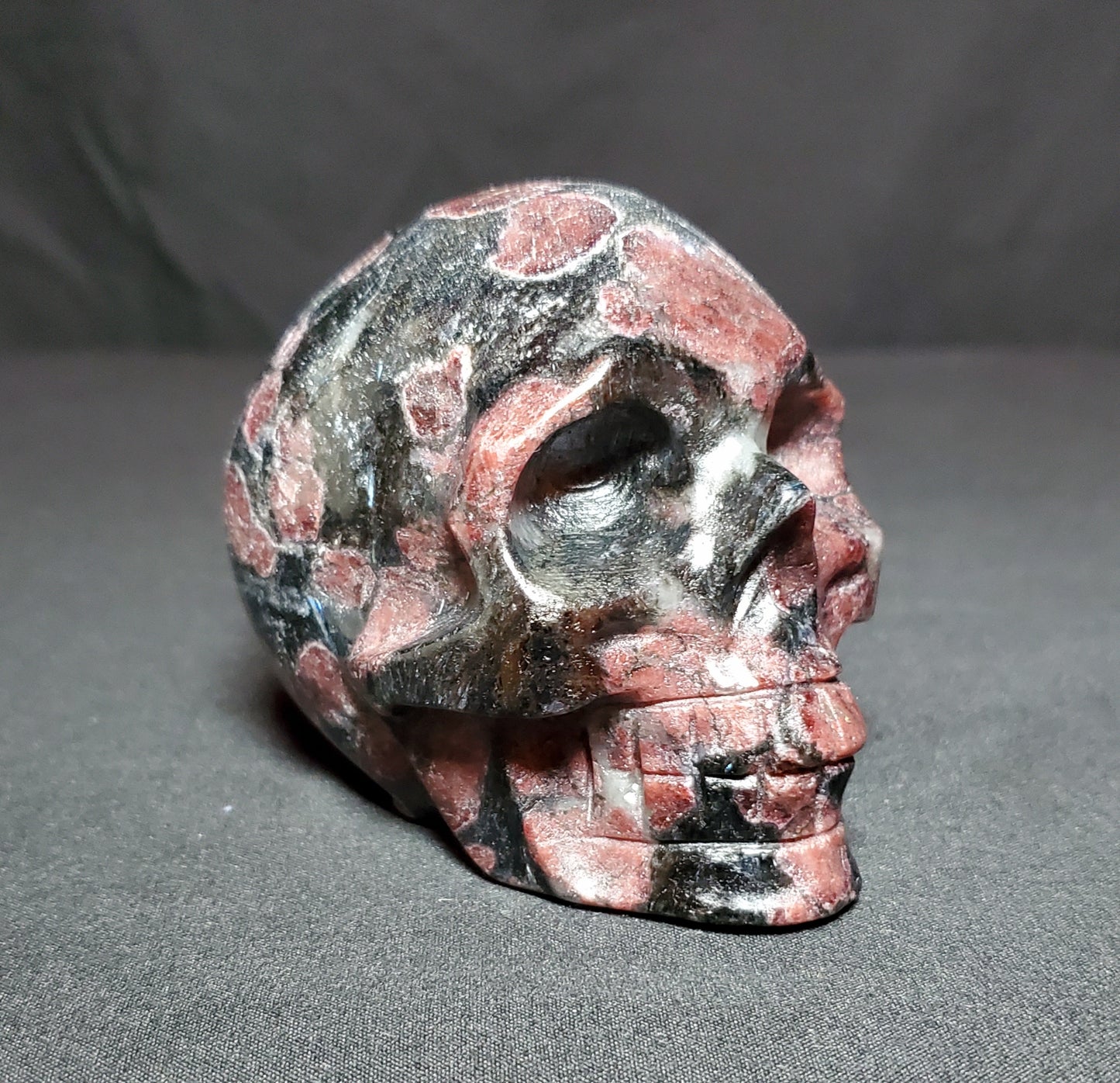 Garnet Skull Carving