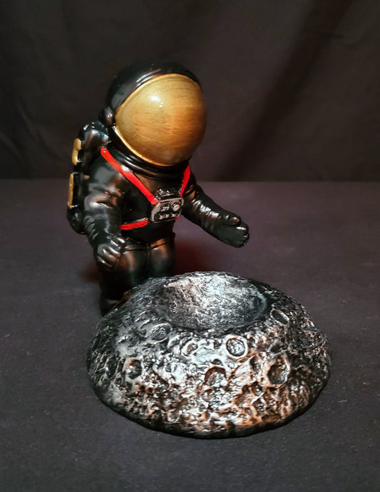 Black Astronaut Sphere Holder