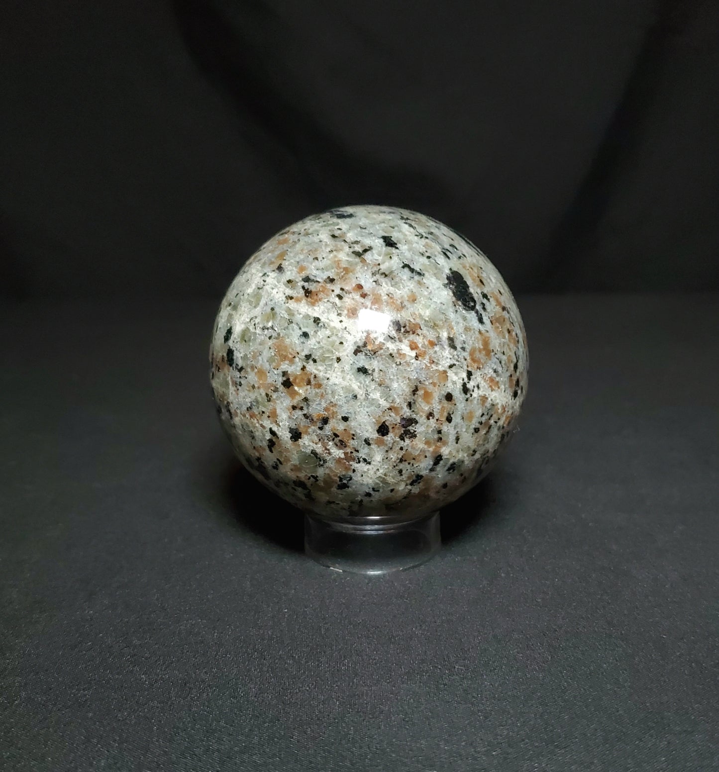 Yooperlite Sphere