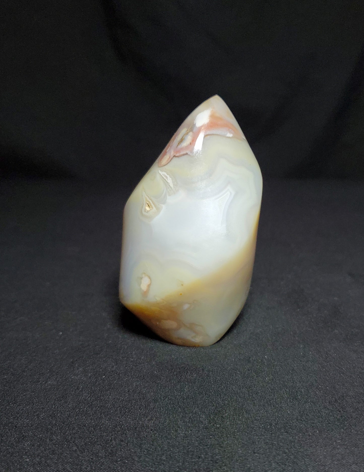 Flower Agate Flame Carving #