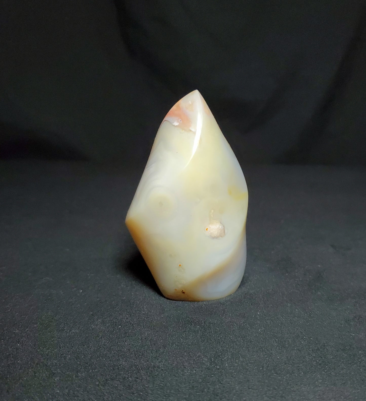 Flower Agate Flame Carving #