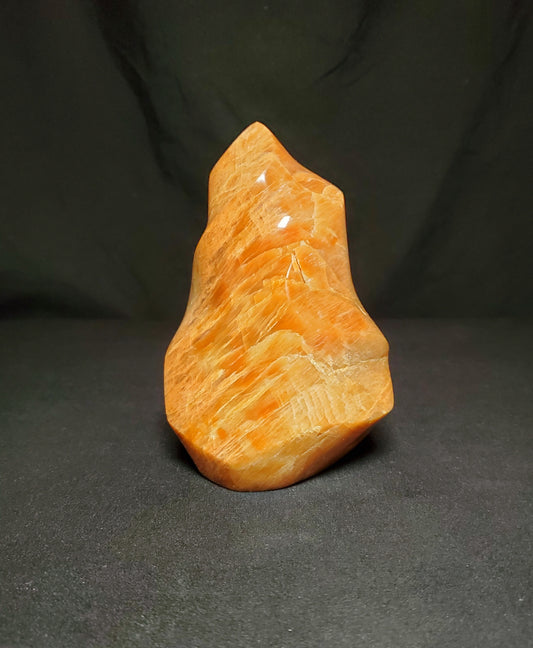 Peach Moonstone Flame Carving #