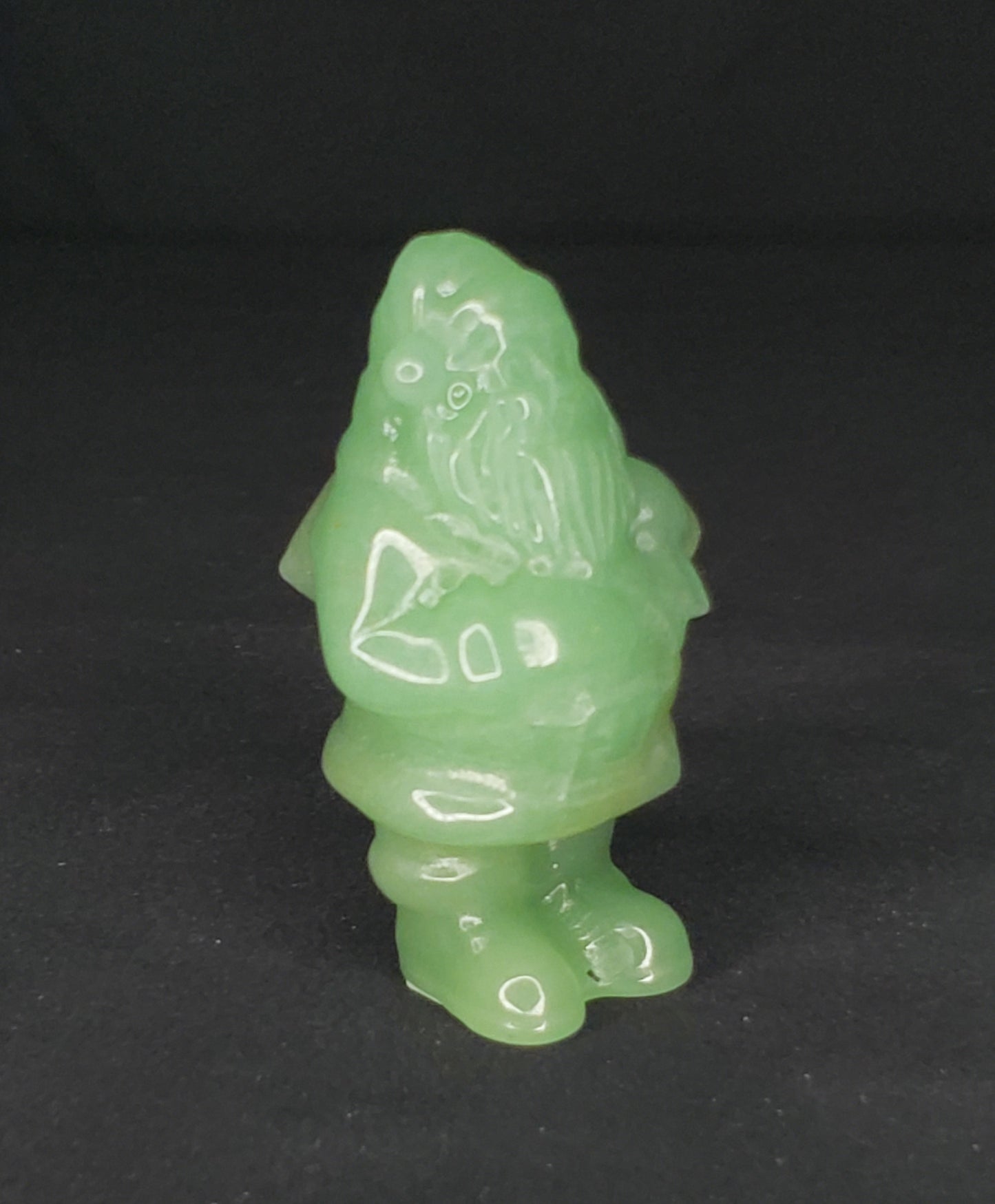 Green Aventurine Santa Claus - M Carving