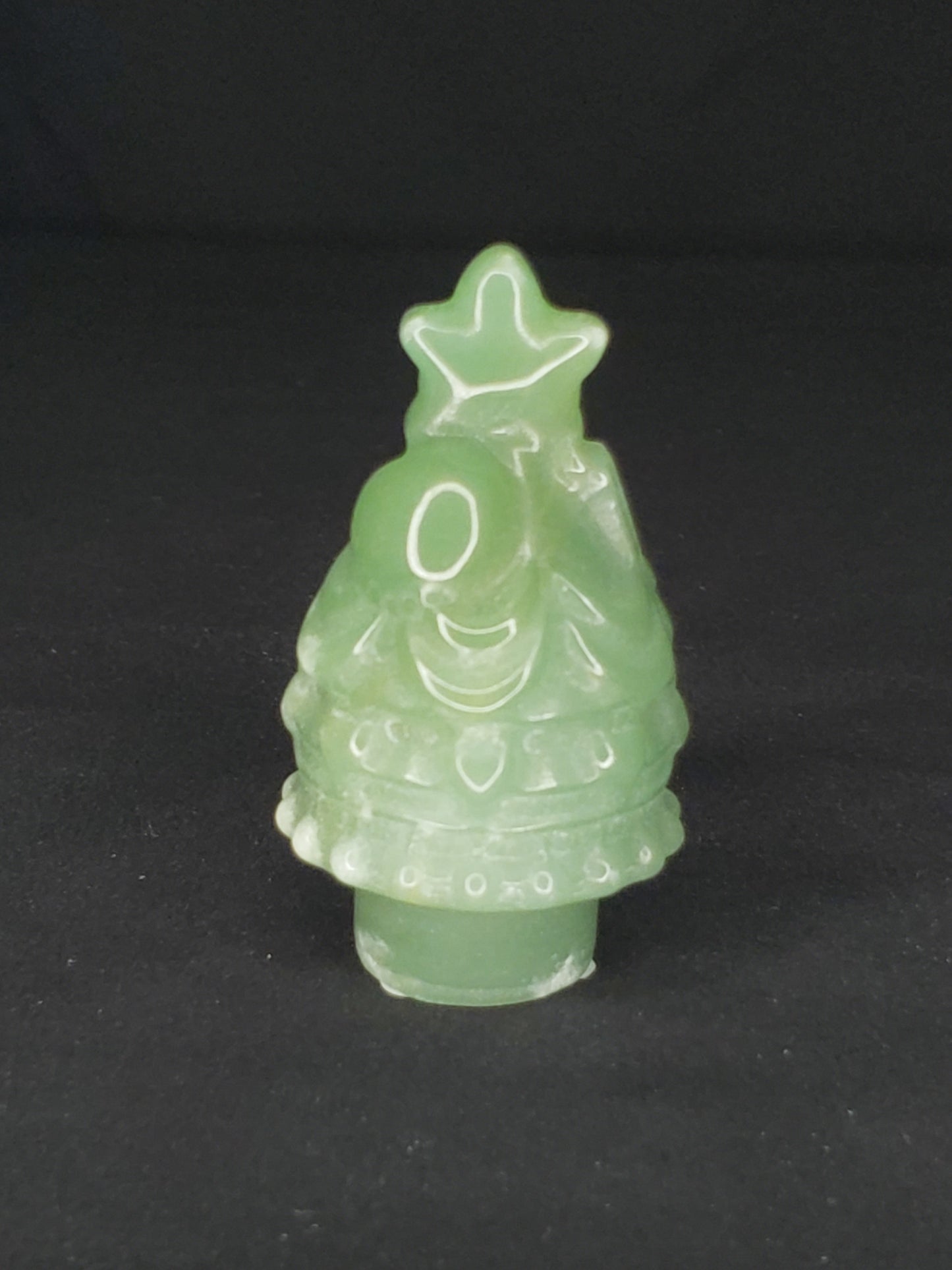 Christmas Tree - M Carving