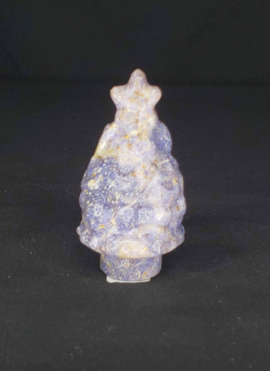 Christmas Tree - M Carving