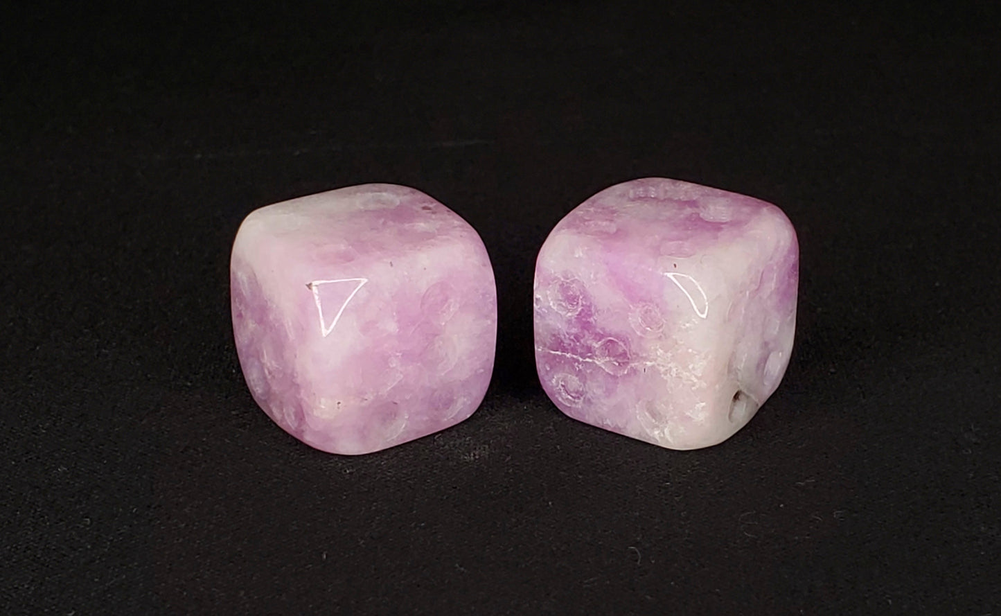 Dice Carving (Pair)