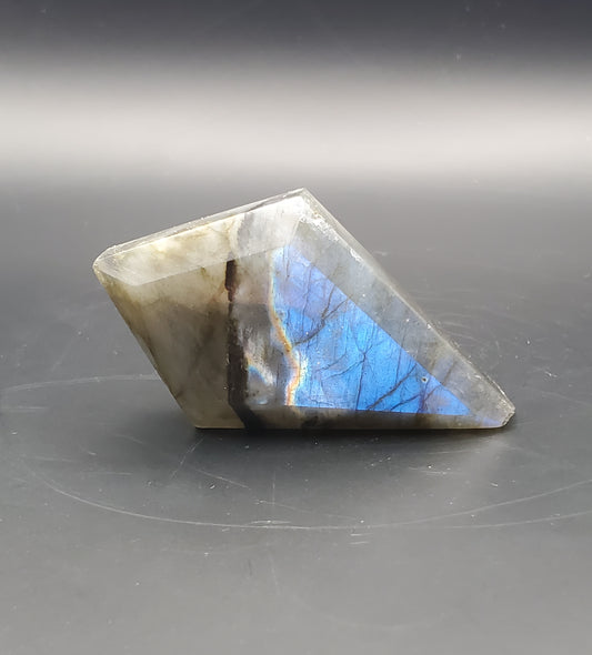 Labradorite Diamond Carving