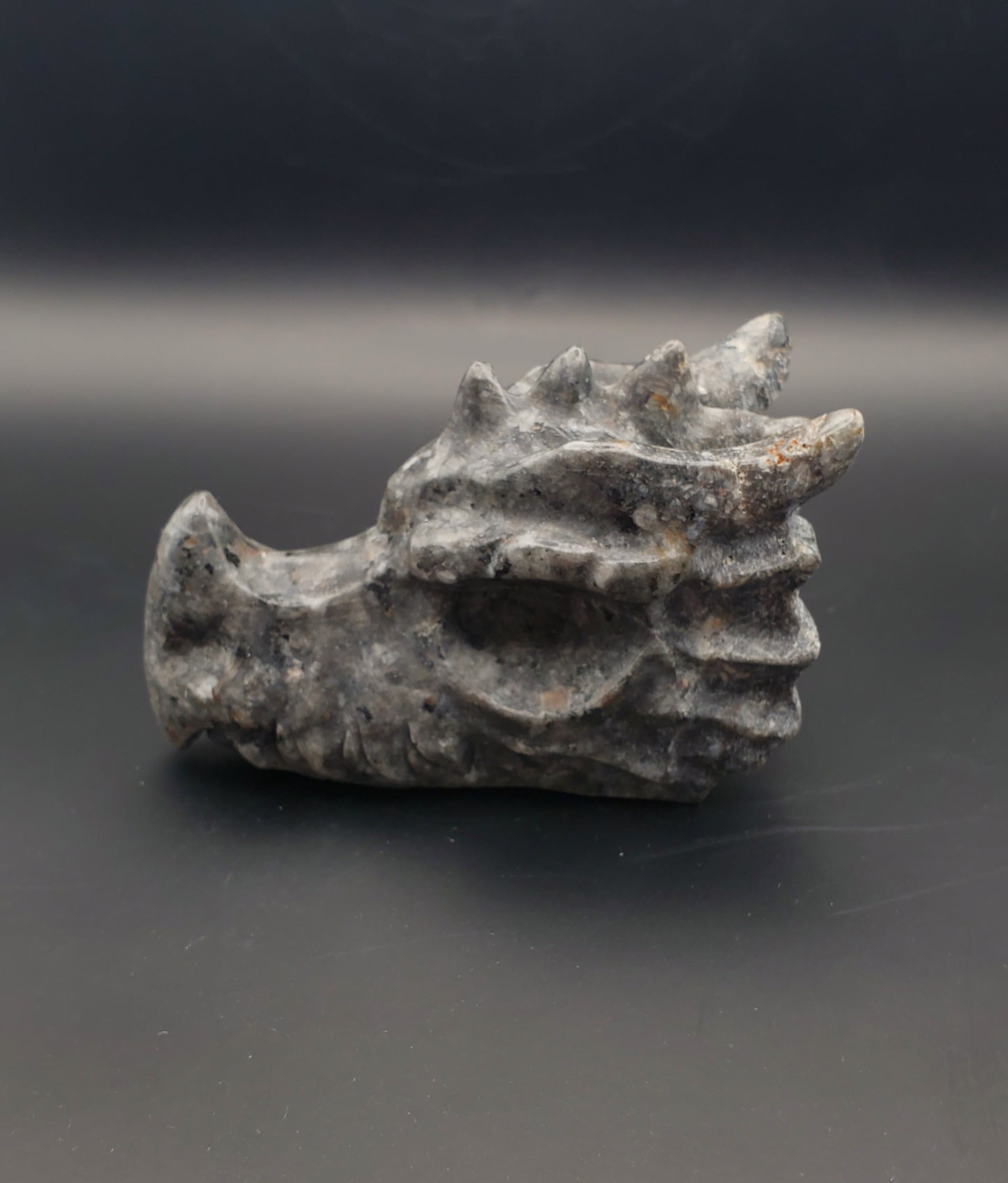 Yooperlite Dragon Head Carving (M)