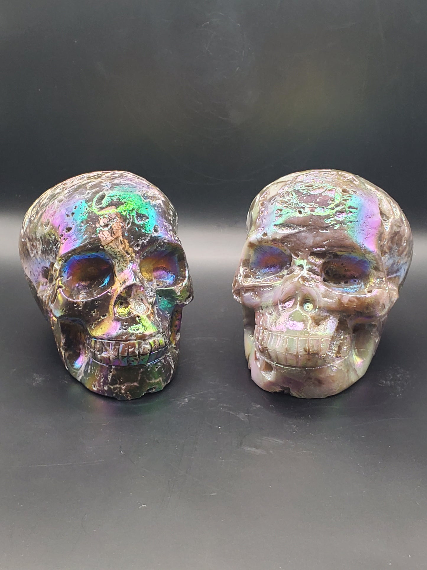 Aura Sphalerite Skull Carving