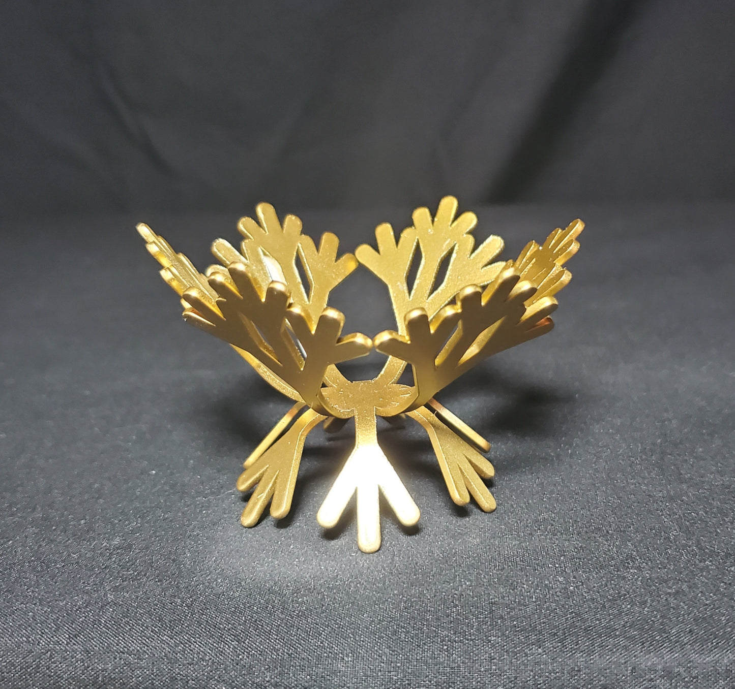 Gold Snowflake Sphere Holder