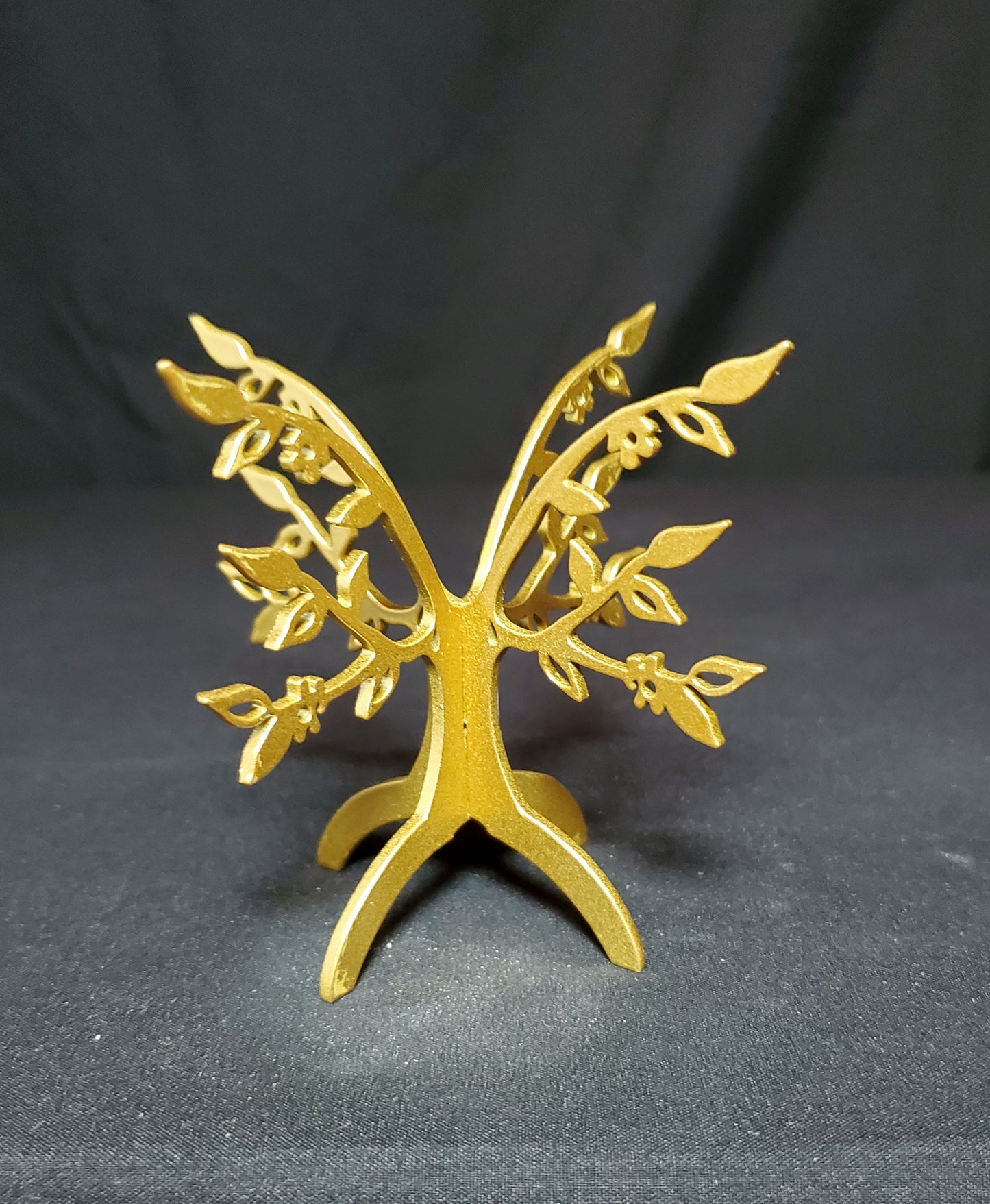 Gold Metal Tree Sphere Holder #