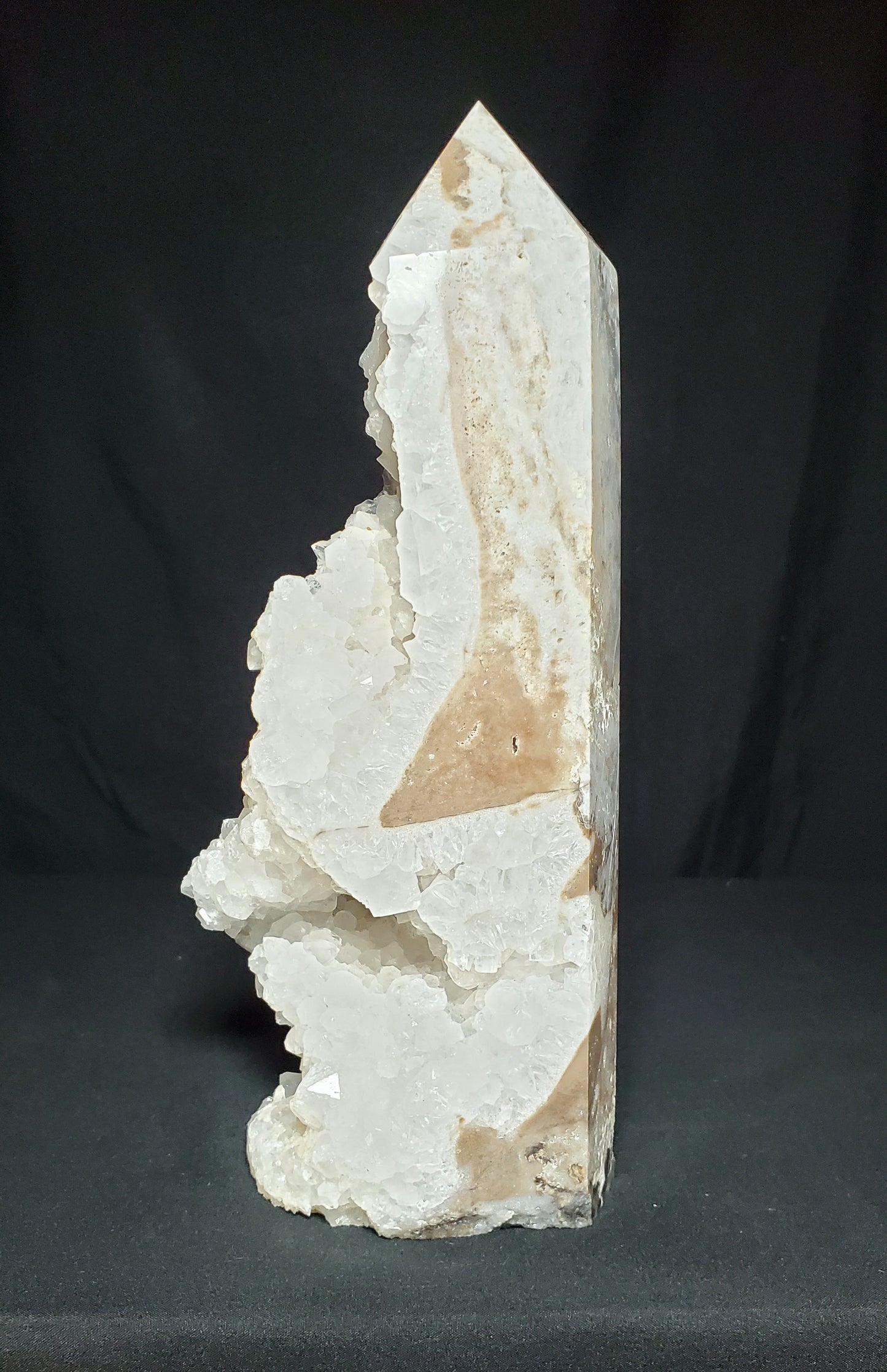 Druzy Apophyllite Tower