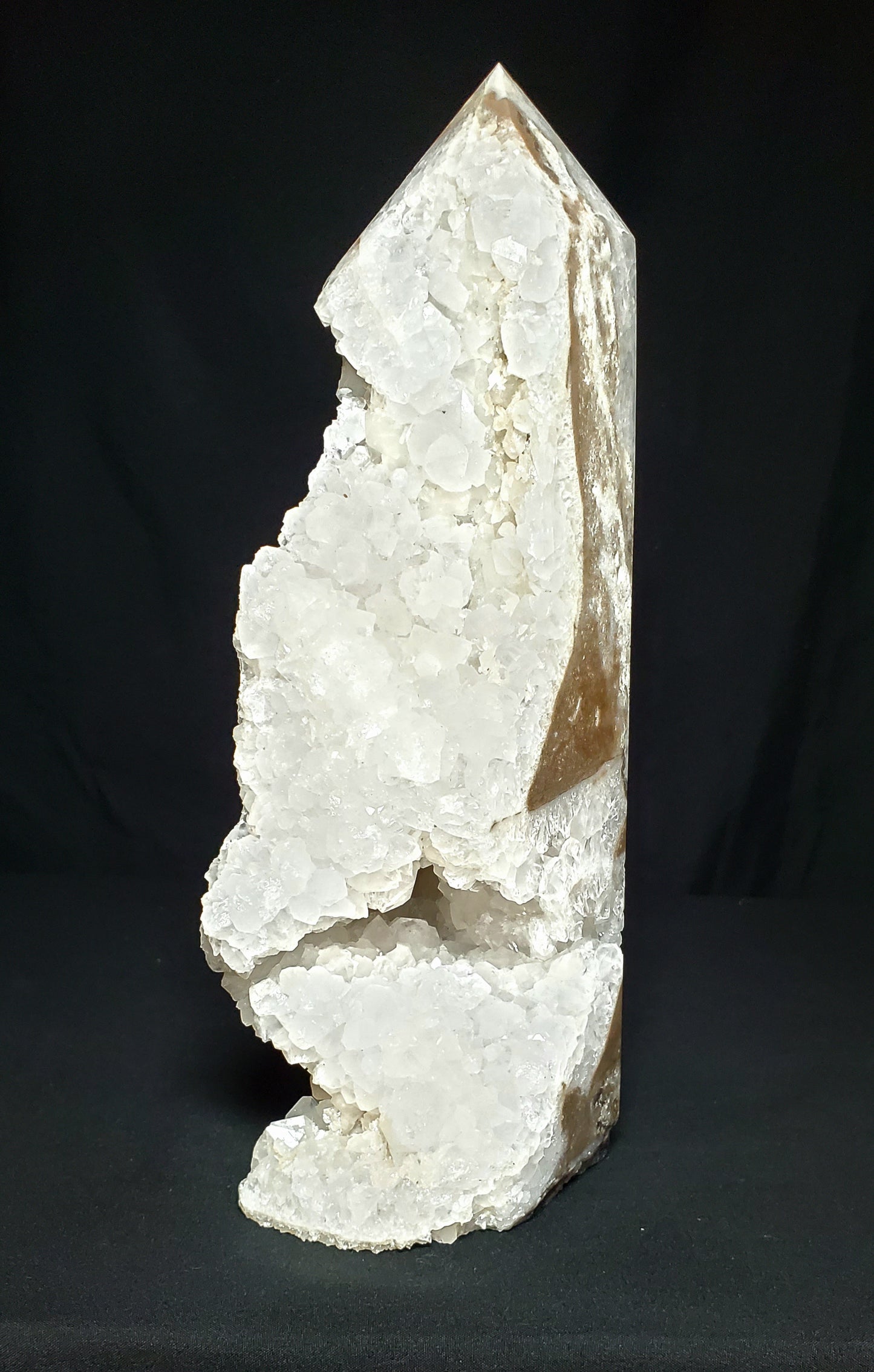 Druzy Apophyllite Tower