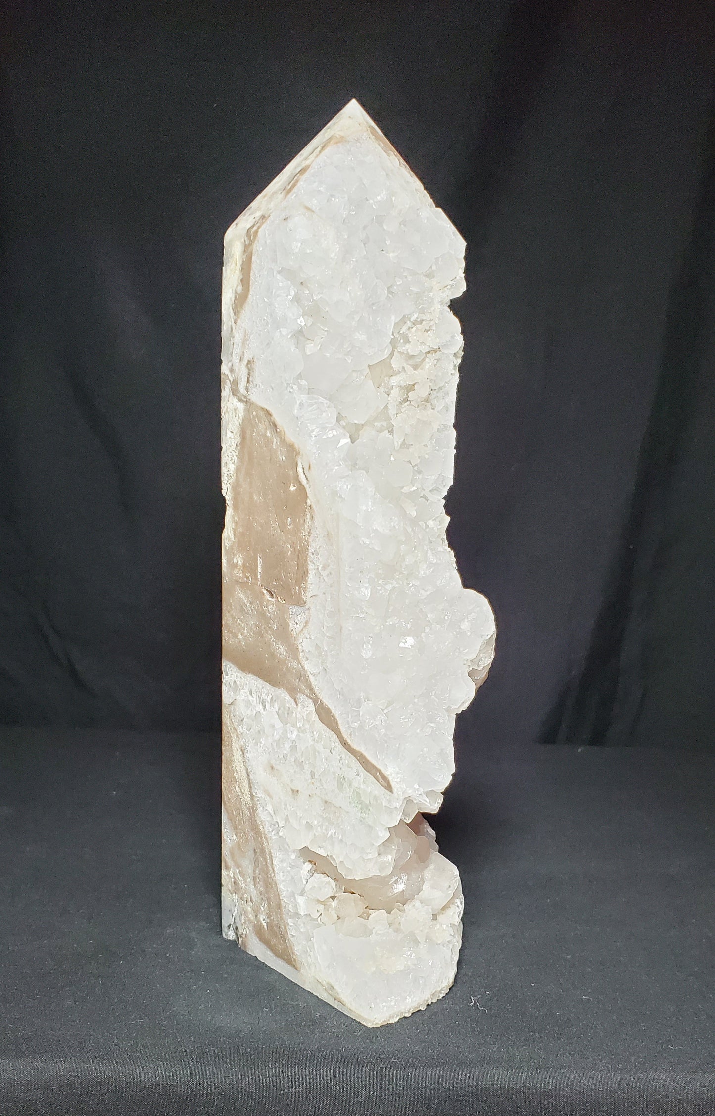 Druzy Apophyllite Tower