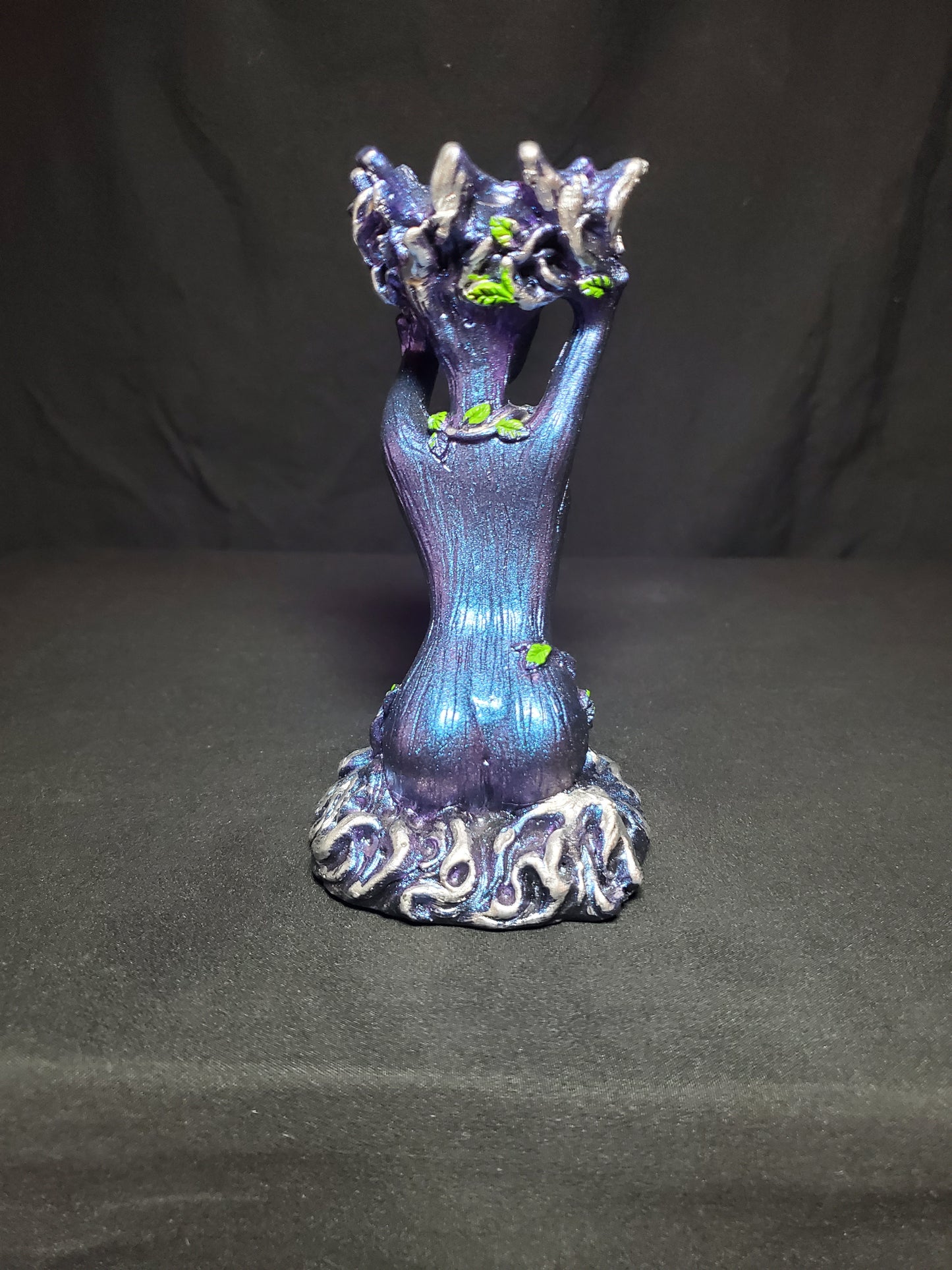 Purple Mother Earth Sphere Holder #