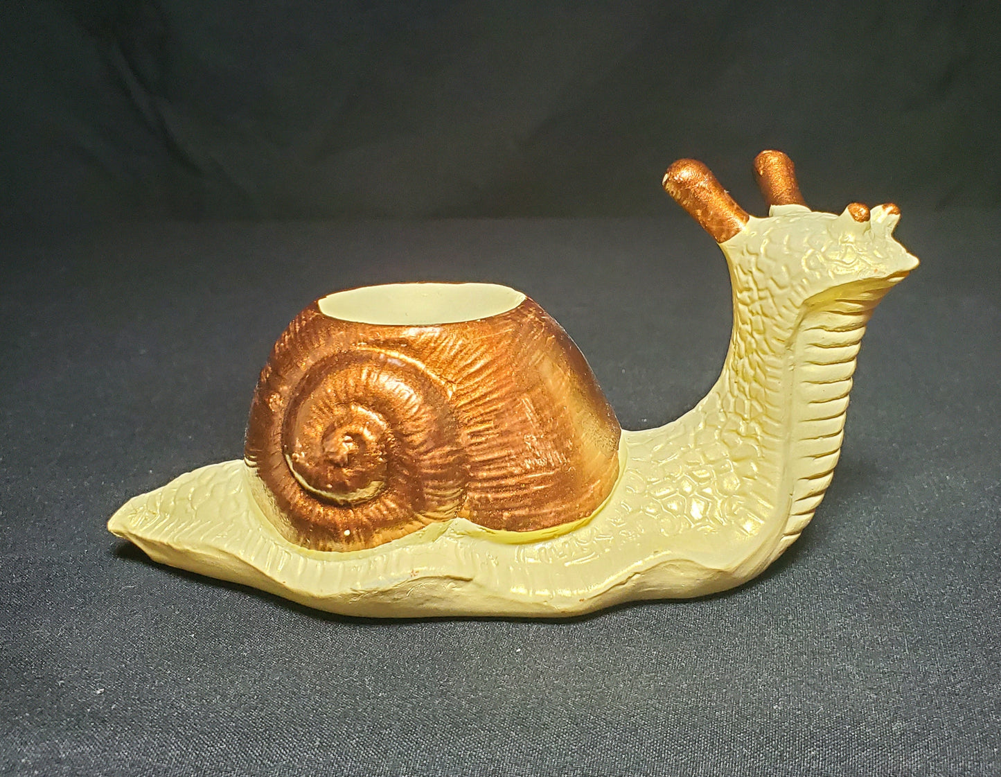 Snail Sphere Holder #